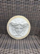 Piatto a rilievo da parete