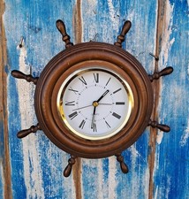 Timone In Legno Con Orologio