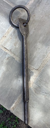 Caveja statura ferro - caveja, battuto