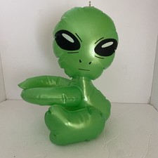 Vtg 1997 Rinco Alien Hugging