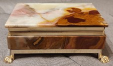 ANTIQUE ONYX AND GOLD METAL