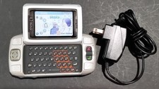 Telefono vintage T-Mobile Sidekick II (2) - PV-100 - si accende -