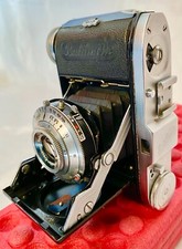 Antica macchina fotografica