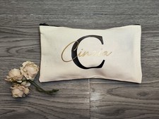 pochette personalizzata con nome e iniziale regalo natale regalo damigella borsa
