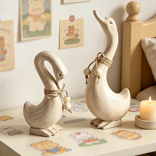 Set statuette di - set,