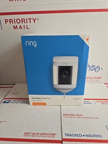 Ring spotlight cam plus plug - cam,