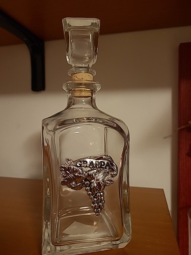 Bottiglia per liquore - bottiglia,