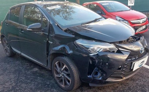 Ricambi rotti toyota yaris - ricambi,