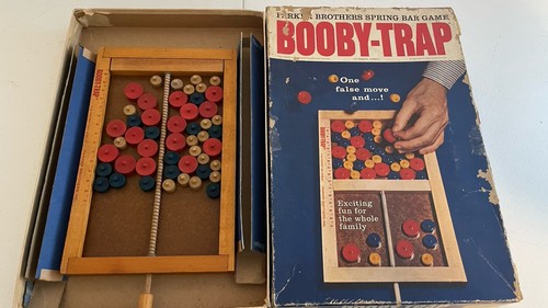 Gioco tavolo booby - da, booby-trap