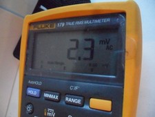 Misuratore palmare Fluke 179 TRMS usato super pulito con multimetro cavi TL175 funziona