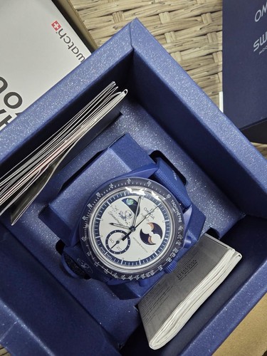 Swatch mission earthphase - to,