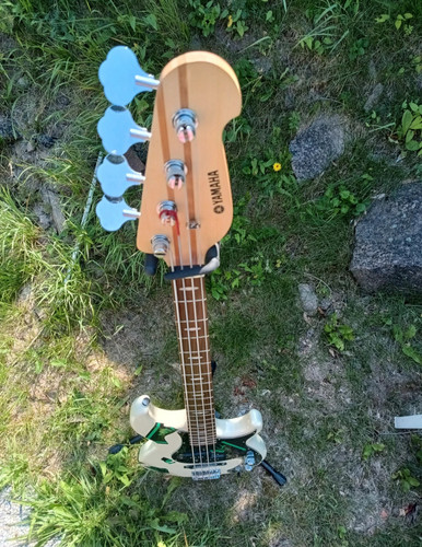 Yamaha bb424x vintage white - vintage,