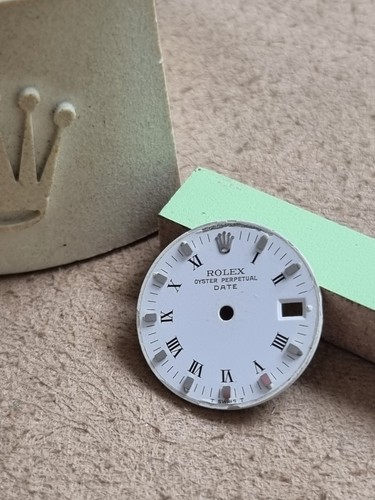 Rolex white roman indexes dial - white,