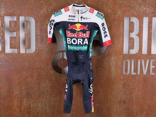 Specialized red bull bora - red,