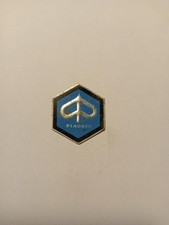 Stemma Vespa Piaggio esagono