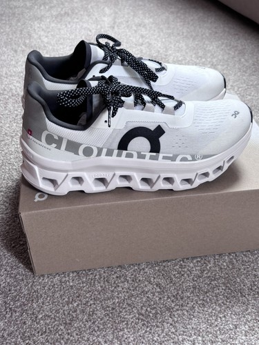 Cloudmonster esecuzione - in,