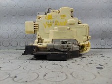 Serratura  posteriore sinistra VOLKSWAGEN PASSAT  3C1B37015A