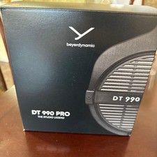 beyerdynamic DT 990 PRO 250