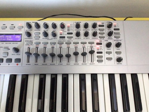 Novation station va - 49,