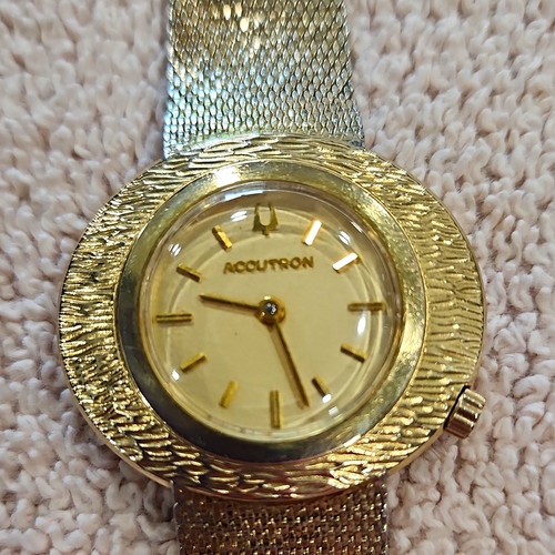 Bulova accutron vintage manual - bulova,