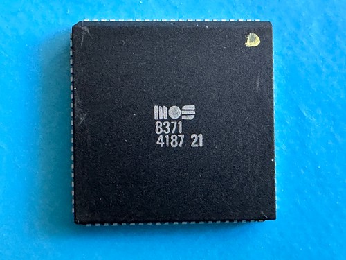 Commodore fat agnus csg 8371 - commodore,