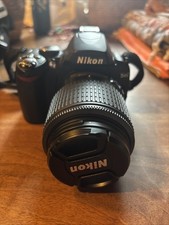 Nikon D40 Con 2 Obiettivi 18-55 e 55-200 Accessoriata Di Borsa E Istruzioni