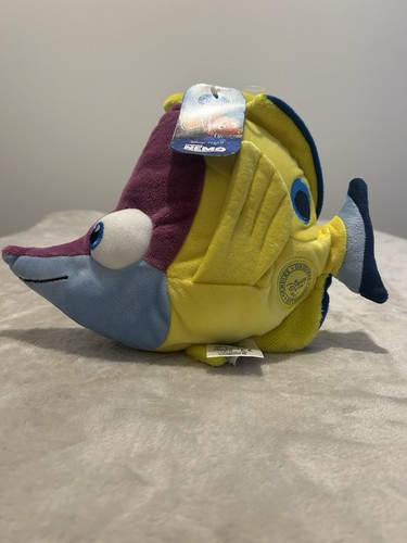 Disney store tad finding nemo - disney,