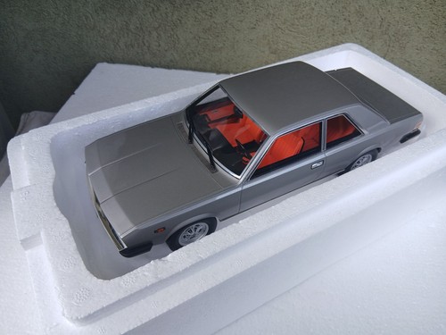 Fiat 130 coupe grigio - coupe, medio