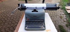 OLIVETTI - MACCHINA DA SCRIVERE LEXIKON 80 E.
