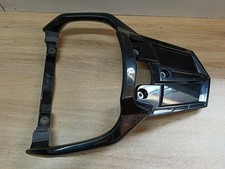 UN PORTE BAGAGE ARRIERE MOTO