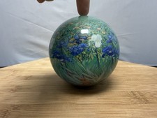 Mova Motion Within Globe Van