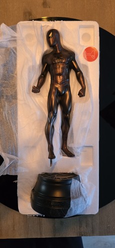 Amazing spiderman statua - amazing,