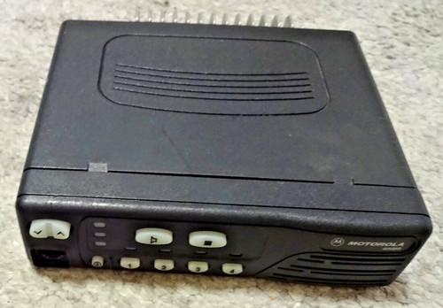 Motorola gm350 radio - motorola,