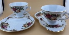 Royal Albert Set Vassoio Snack Dessert e Tazza da Tè, Rose Old Country - 4 Pezzi Vintage