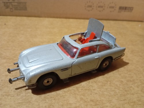 Corgi toys aston - corgi, james
