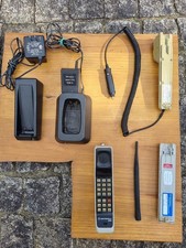 MOTOROLA DYNATAC 8000X  FIRST