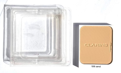 Clarins everlasting compact