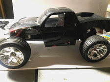 traxxas rustler2wd  vxl roller
