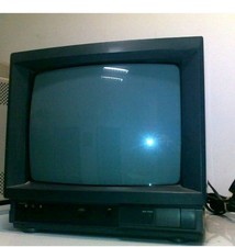 MONITOR JVC COMPOSITO MODELLO