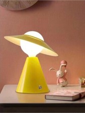 Lampada da tavolo scrivania