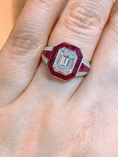 Art Deco Style 4.0Ct Emerald