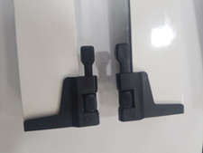 Coppia piedini regolabili