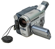 Videocamera Sony Digital Handycam DCR-TRV255E Digital8 PAL Video Camera