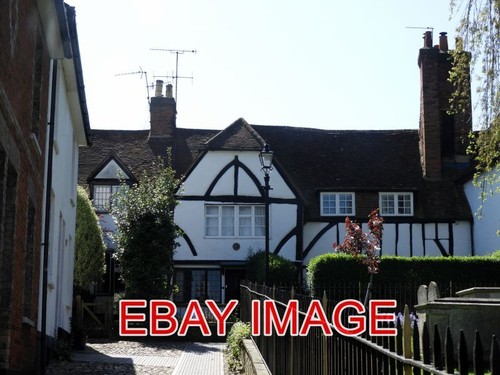 Photo guildford pellin - guildford,