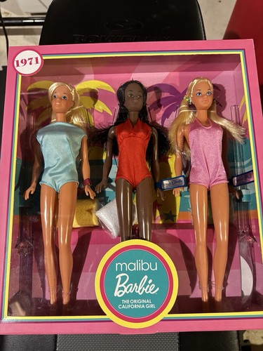 Barbie gold label doll - barbie,