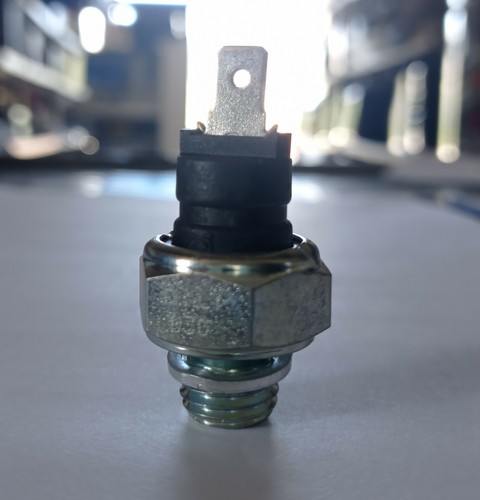 Interruttore comando spia olio - interruttore,