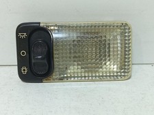 LUCE DI CORTESIA ANTERIORE PER