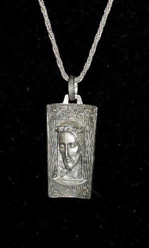 Collana con ciondolo - con,