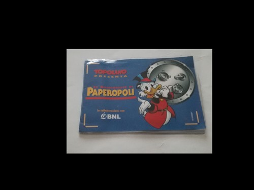 Topolino presenta banconote - le,