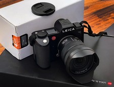 Leica SL Typ 601 + Panasonic Lumix S 3.5-5.6/20-60mm 4 years Warranty